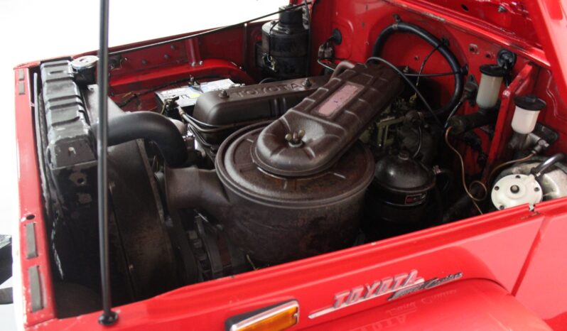 Toyota Landcruiser FJ45 Pick Up 4×4 full