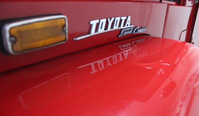 Toyota Landcruiser FJ45 Pick Up 4×4 full