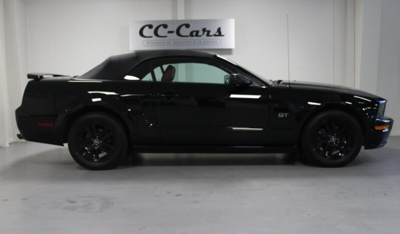 Ford Mustang GT 4.6L full