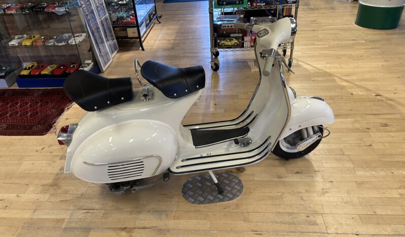 Vespa 125 full