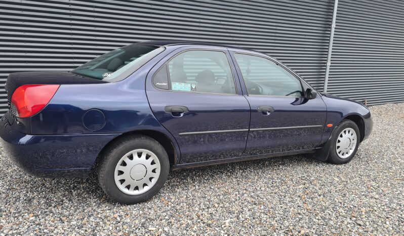 Ford Mondeo 2,0 Flair full