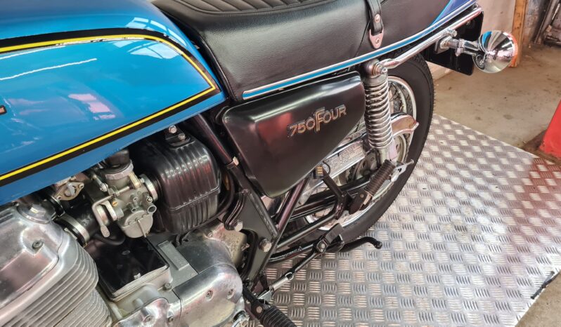 Honda CB 750 F0 Super Sport full