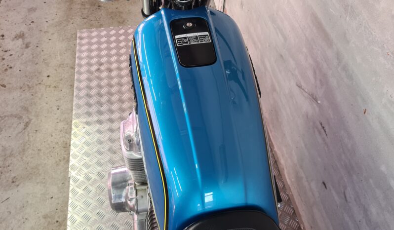 Honda CB 750 F0 Super Sport full