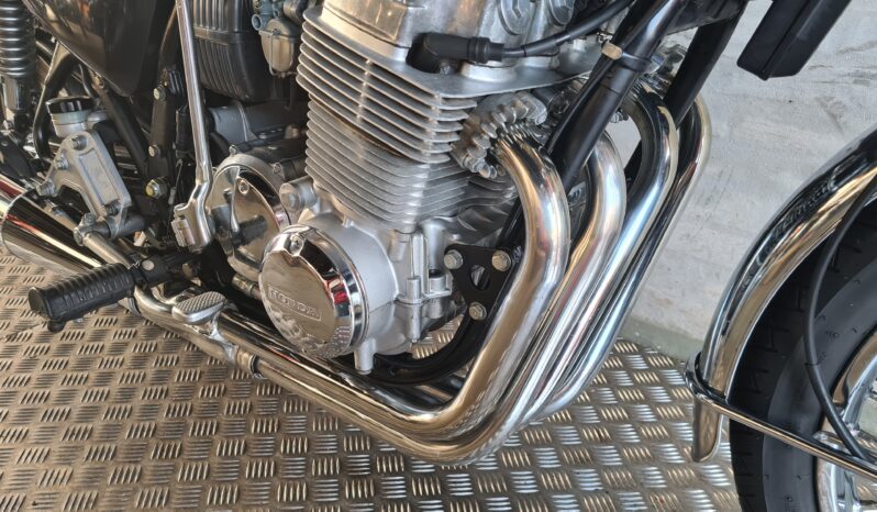 Honda CB 750 F0 Super Sport full
