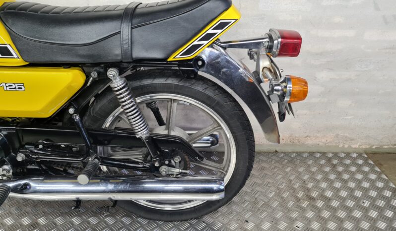 Yamaha RD 125 DX full