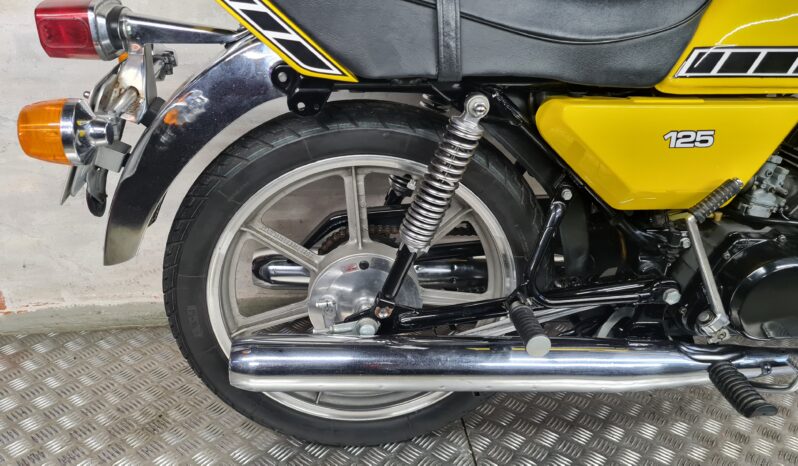 Yamaha RD 125 DX full