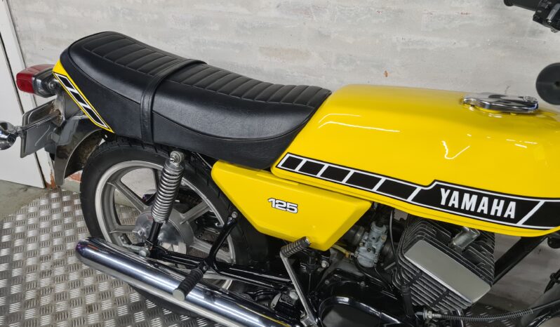 Yamaha RD 125 DX full