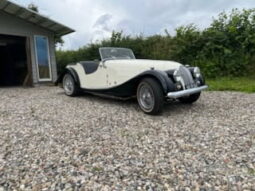 Morgan Plus 4 roadster full