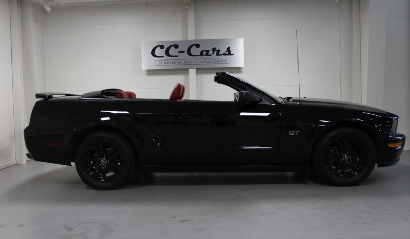 Ford Mustang GT 4.6L full