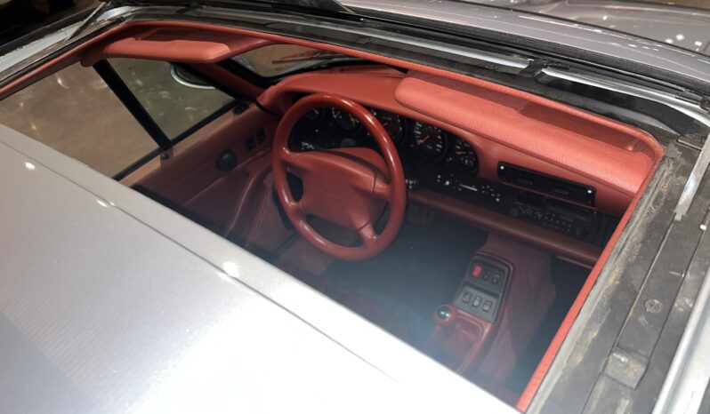 Porsche 911 993 Carrera 3.6 Coupe full