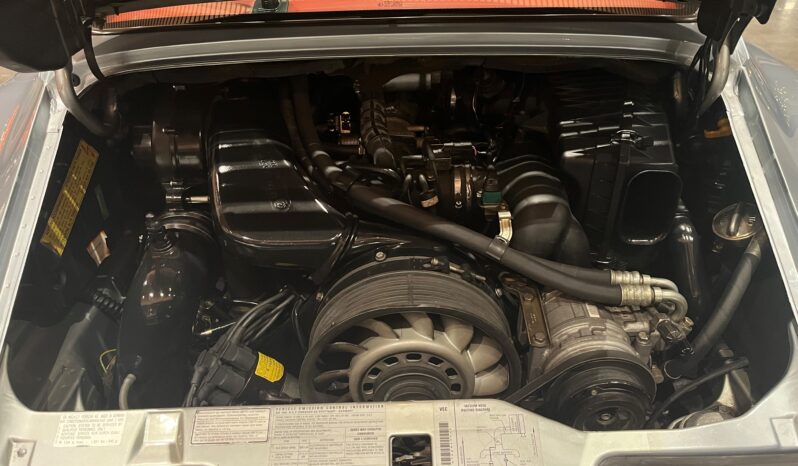 Porsche 911 993 Carrera 3.6 Coupe full