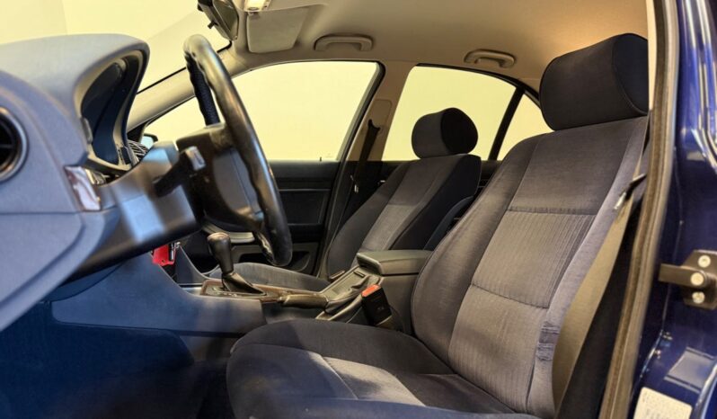 BMW 5-serie E39 528i 2,8 Steptr. 4d full