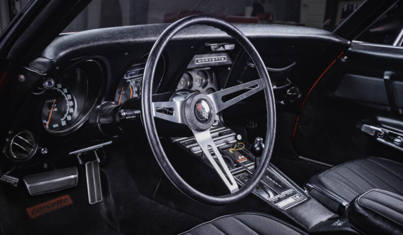 Chevrolet Corvette Stingray full