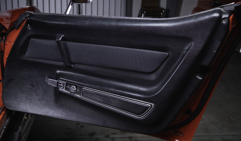 Chevrolet Corvette Stingray full