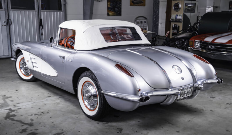 Chevrolet Corvette cabriolet full