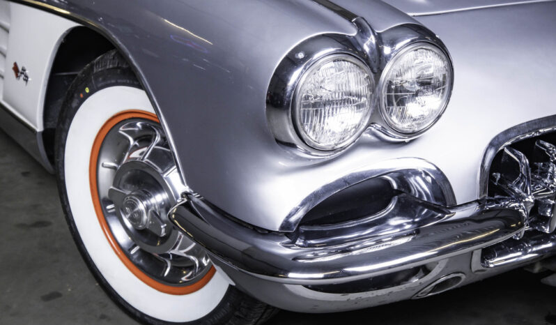 Chevrolet Corvette cabriolet full