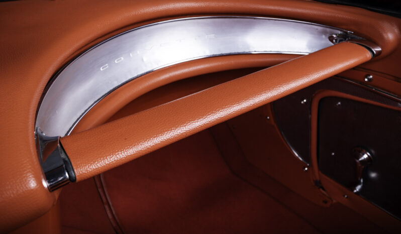 Chevrolet Corvette cabriolet full