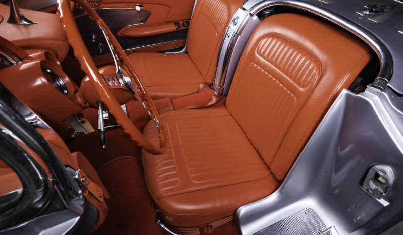 Chevrolet Corvette cabriolet full