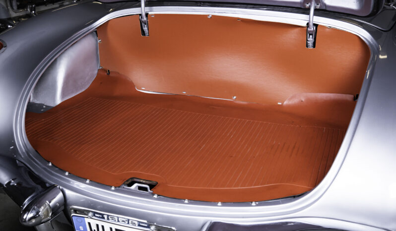 Chevrolet Corvette cabriolet full