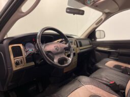 Dodge D100 RAM 1500 5,7 V8 Hemi SLT Quad Cab aut. 4d full