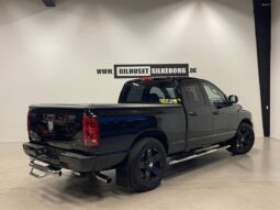 Dodge D100 RAM 1500 5,7 V8 Hemi SLT Quad Cab aut. 4d full