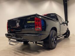 Dodge D100 RAM 1500 5,7 V8 Hemi SLT Quad Cab aut. 4d full