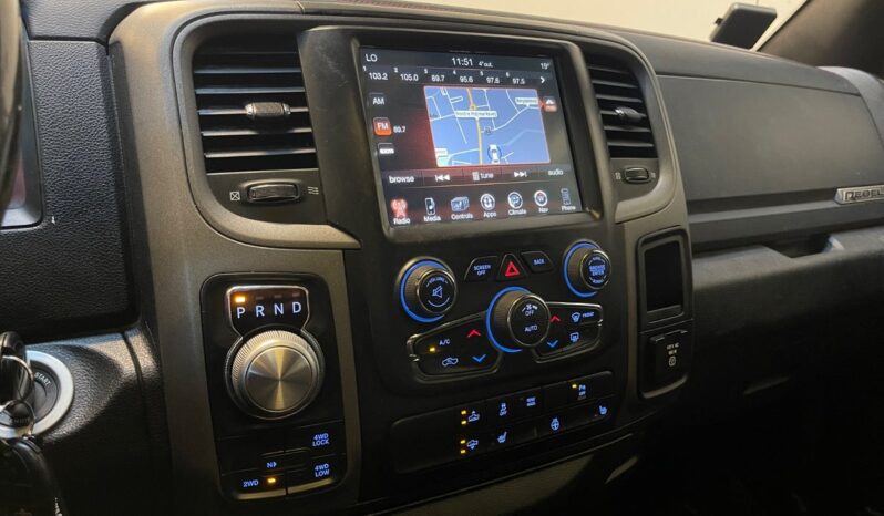 Dodge D100 RAM 1500 5,7 V8 Rebel Crew Cab aut. 4×4 4d full