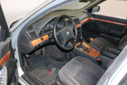 BMW 7-serie E32 728i Steptronic full