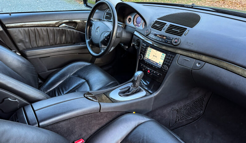 Mercedes-Benz E-KLasse (W211) E320 Avantgarde 5d 3,2 V6 aut. full