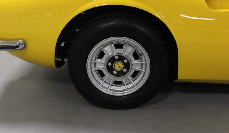 Ferrari 246 GT Dino full