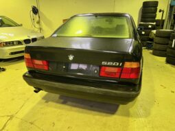 BMW 5-serie E34 520 i Sedan full