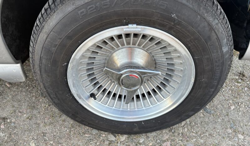 Chevrolet Corvette Sting Ray full