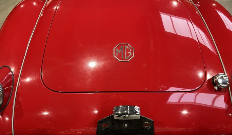 MG MGA coupe full