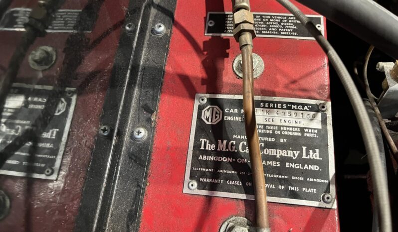 MG MGA coupe full