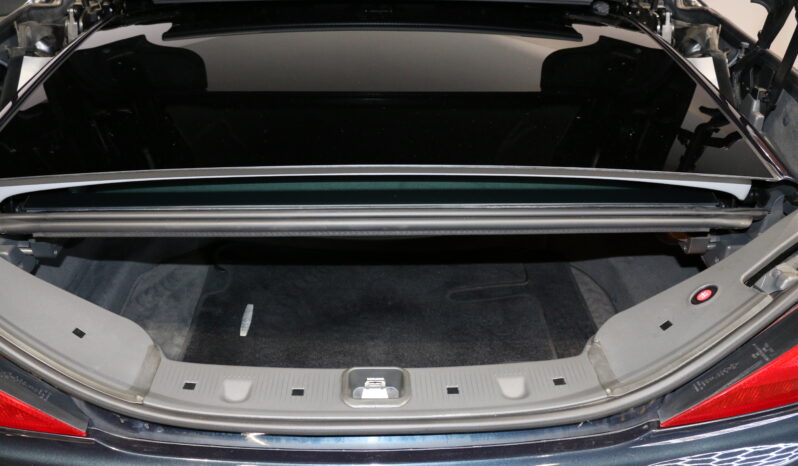 Mercedes-Benz SL (R230) Sl 500 full