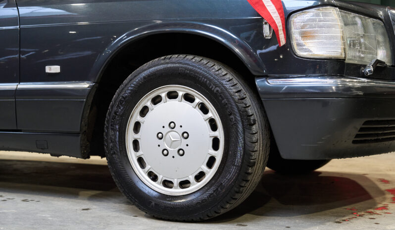 Mercedes-Benz S-Klasse (W126) 560 SEL V8 TRASCO 1000 SEL – NY SKARP PRIS…. full