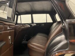 Mercedes-Benz 190-230 (W110) 190 C 2,0 4d full