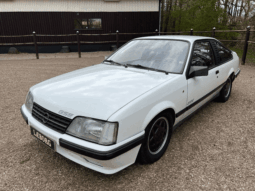 Opel Monza 3,0I Coupe full