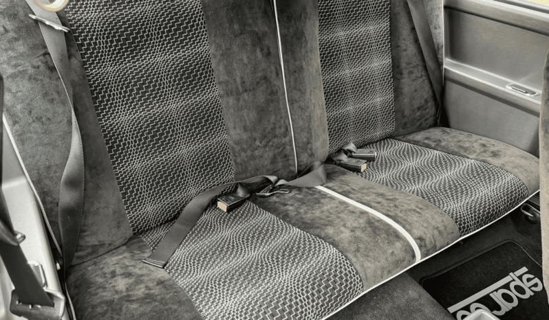 Opel Monza 3,0I Coupe full