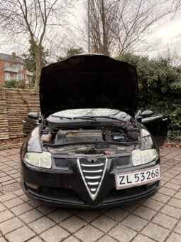 Alfa Romeo G T 2,0 Jts full