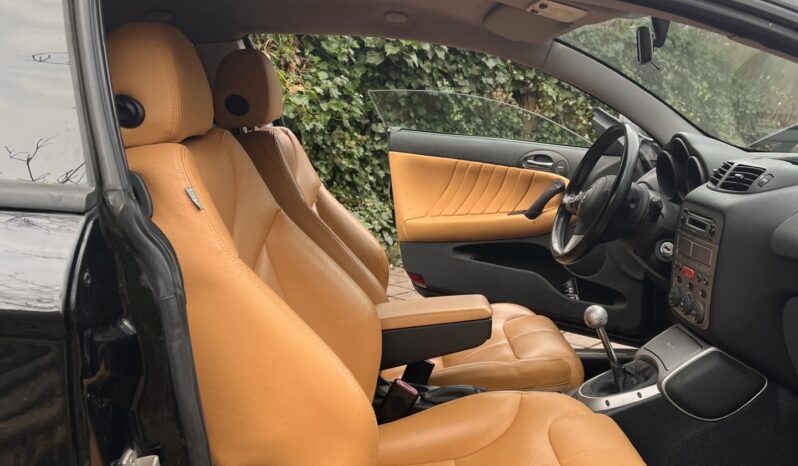 Alfa Romeo G T 2,0 Jts full