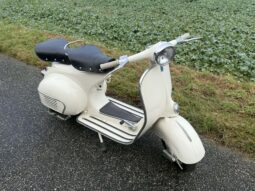Vespa 125 full
