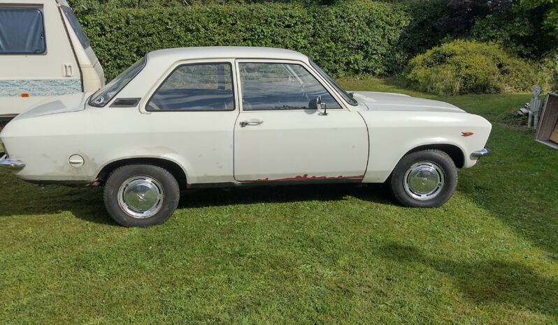 Opel Ascona A 1,6 s full