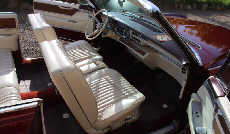 Cadillac Eldorado Cab full