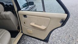 Mercedes-Benz 200-300 (W123) 230E full