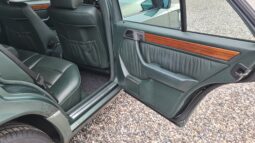 Mercedes-Benz E-Klasse (W124) 320 E full