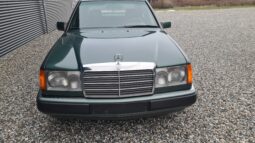 Mercedes-Benz E-Klasse (W124) 320 E full