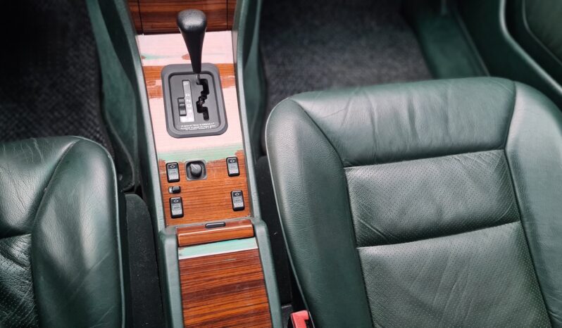 Mercedes-Benz E-Klasse (W124) 320 E full