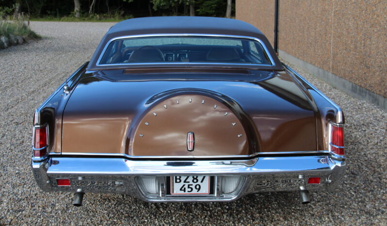 Lincoln Continental Mark 3 full