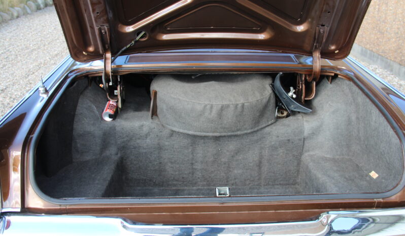 Lincoln Continental Mark 3 full